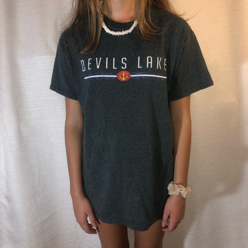 devils lake tee